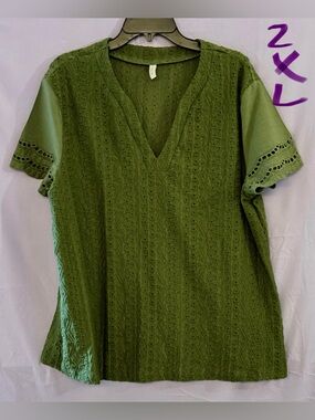 Finesse Olive Green Eyelet V-Neck Tunic Top